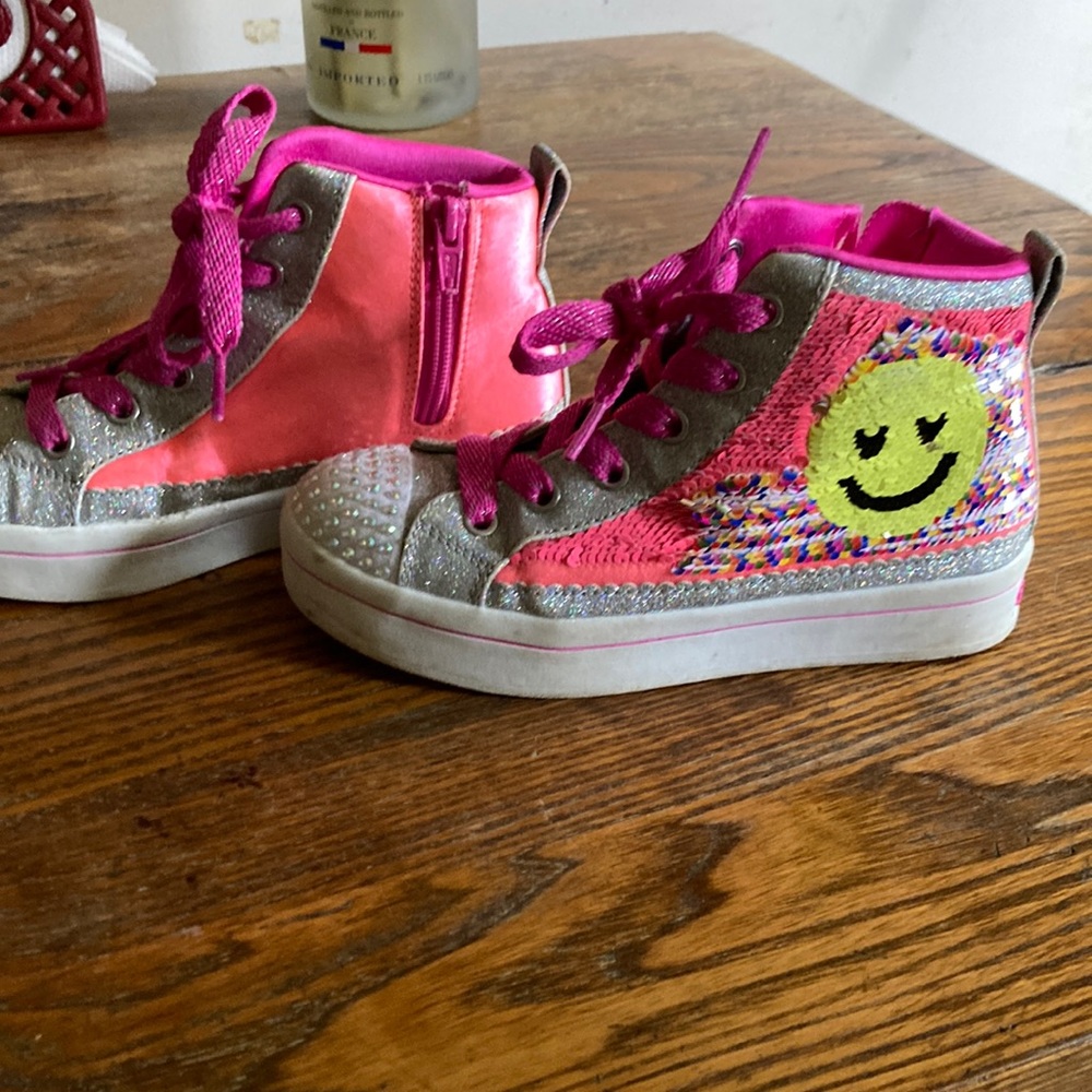 Girls Skechers